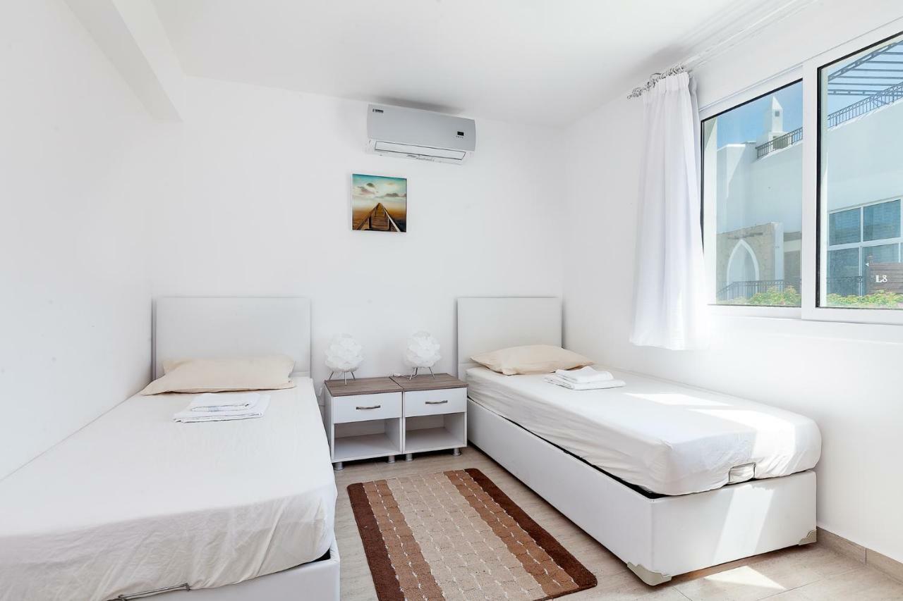Seaview Selvi Village Apt Vasilia Екстер'єр фото